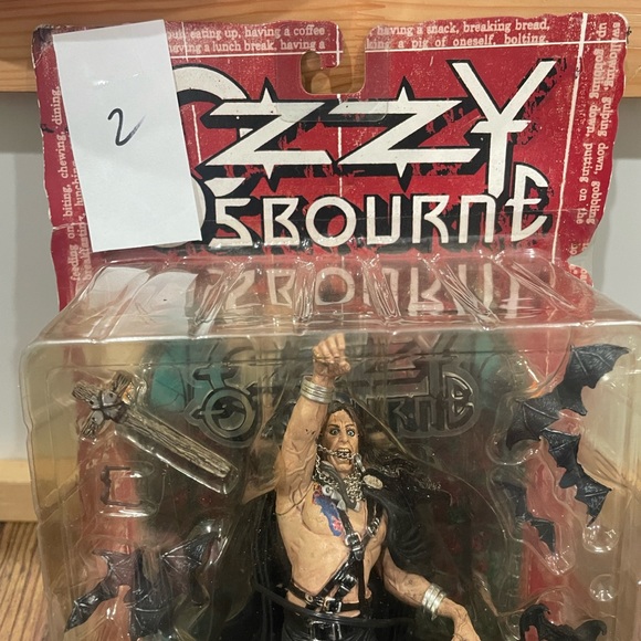Ozzy Osbourne Action Figure - Picture 2 of 9